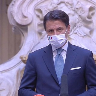 Coronavirus, il premier Conte: "No a misure inadeguate e sproporzionate nel decreto, nessun intervento di forze di polizia in case private" Coronavirus, il premier Conte: "No a misure inadeguate e sproporzionate nel decreto, nessun intervento di forze di polizia in case private"