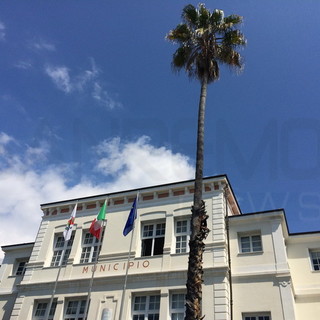 Bordighera: contributi per l’apertura di nuove attività economiche in locali sfitti, il Comune pubblica un bando Bordighera: contributi per l’apertura di nuove attività economiche in locali sfitti, il Comune pubblica un bando