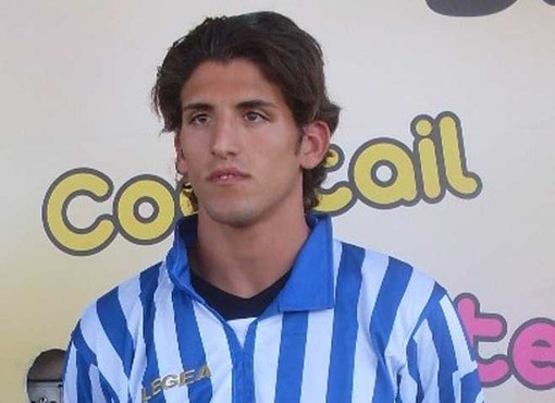 Calciomercato: l'Argentina ha tesserato per la seconda stagione in Serie D il difensore Alexandro Noto Calciomercato: l'Argentina ha tesserato per la seconda stagione in Serie D il difensore Alexandro Noto