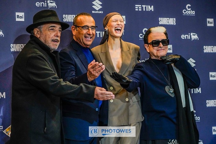 Sanremo 2025, la scaletta della seconda serata: apre Rocco Hunt, chiude Willie Peyote Sanremo 2025, la scaletta della seconda serata: apre Rocco Hunt, chiude Willie Peyote