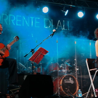 Pieve di Teco: sabato prossimo i 'Corrente di Ali' in concerto in piazza Ricci Pieve di Teco: sabato prossimo i 'Corrente di Ali' in concerto in piazza Ricci