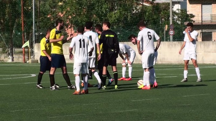 Calcio. Il Cipressa rinuncia anche al match con il Borgio Verezzi. Radiazione vicina?