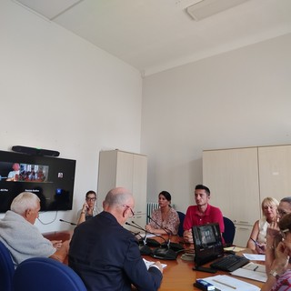 Ristori per il Mercato Annonario di Sanremo, il confronto si sposta in commissione: dubbi giuridici frenano il Comune, a settembre nuovo confronto