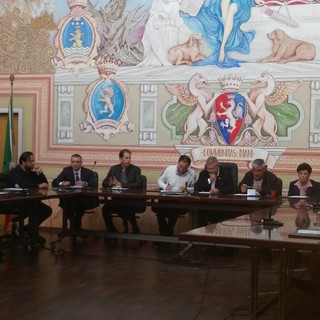 Diano Marina: Consiglio Comunale "caldo" ieri sera sulla Gm. Chiappori: "Mai più sedute monotematiche"