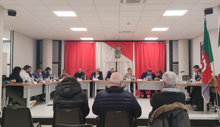 Vallecrosia, bilancio di previsione finanziario 2025-2027: approvata la variazione Vallecrosia, bilancio di previsione finanziario 2025-2027: approvata la variazione