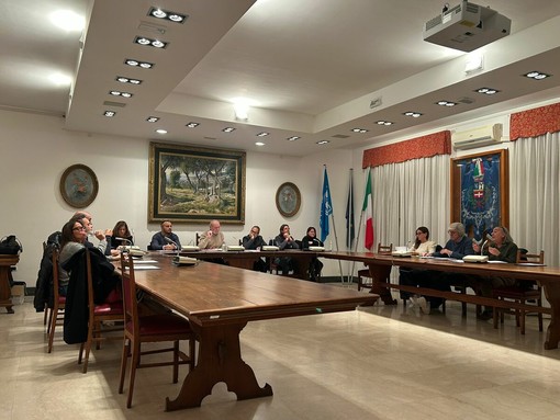 Ospedaletti, DUP 2026-2028 e investimenti “che producono risorse”: Cimiotti rivendica la linea della maggioranza Ospedaletti, DUP 2026-2028 e investimenti “che producono risorse”: Cimiotti rivendica la linea della maggioranza