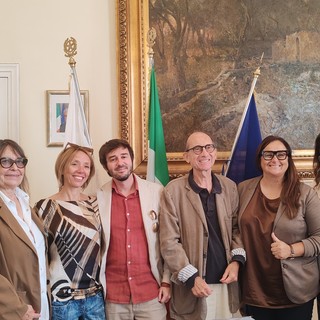 Bordighera punta sulla cultura: corsi di lingua e di teatro a Borghetto San Nicolò (Foto e video) Bordighera punta sulla cultura: corsi di lingua e di teatro a Borghetto San Nicolò (Foto e video)