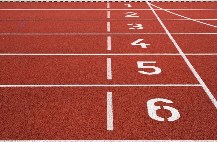 Atletica Parigi 2024: l’Italia sorprende con Mangione e la staffetta mista