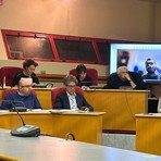 Taggia, via libera unanime alla variante per il centro sportivo in via Arginatura: padel, fitness e riqualificazione dell’area Taggia, via libera unanime alla variante per il centro sportivo in via Arginatura: padel, fitness e riqualificazione dell’area