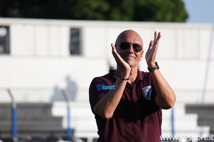 Calcio. La Sanremese vuole andare sul sicuro, arriva Fabio Fossati sulla panchina dei matuziani Calcio. La Sanremese vuole andare sul sicuro, arriva Fabio Fossati sulla panchina dei matuziani