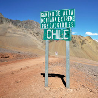 Patricia, da Curicò in Cile a Ospedaletti. Ecco la storia di una mamma e della piccola comunità