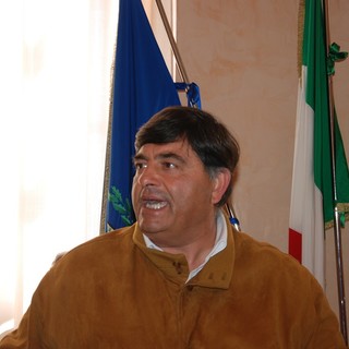 Istanza di fallimento nei confronti di Rivieracqua. Intervista all'Assessore De Bonis: "Sono molto dispiaciuto, non si aiuta un debitore dandogli la stricnina"