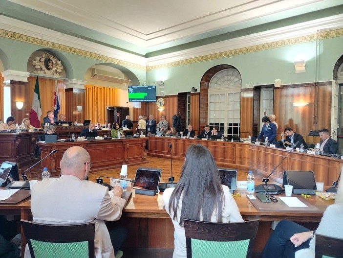 Sanremo, scontro politico in consiglio sul 118 e sul futuro dell’ospedale Sanremo, scontro politico in consiglio sul 118 e sul futuro dell’ospedale