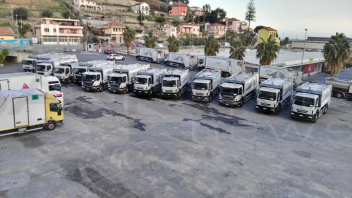 Sanremo: eccessivi rumori dagli autisti dei camion di Amaie Energia, residenti di via Dante chiedono un intervento