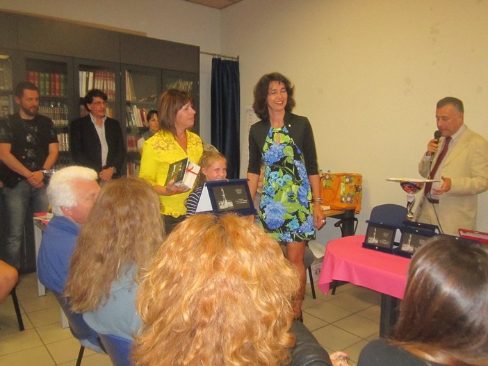 Triora: ancora un premio per il cortometraggio “A Creppo... paese amato”, questa volta la scuola primaria ottiene riconoscimento al "Trofeo La Lanterna Genova"