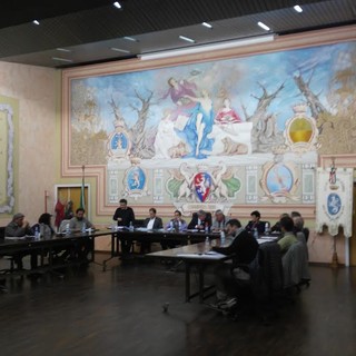 Diano Marina: il Consiglio delibera sul debito del Comune nei confronti di Gestioni Municipali