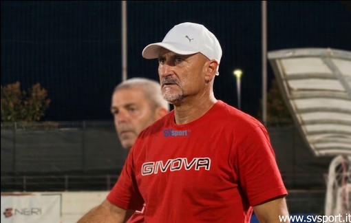 Calcio, Serie D: Sanremese, la posizione di mister Festa non sarebbe in discussione Calcio, Serie D: Sanremese, la posizione di mister Festa non sarebbe in discussione
