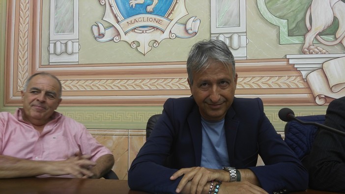 Villa Faraldi: il Sindaco Corrado Elena ritira le dimissioni dopo la riunione con la maggioranza