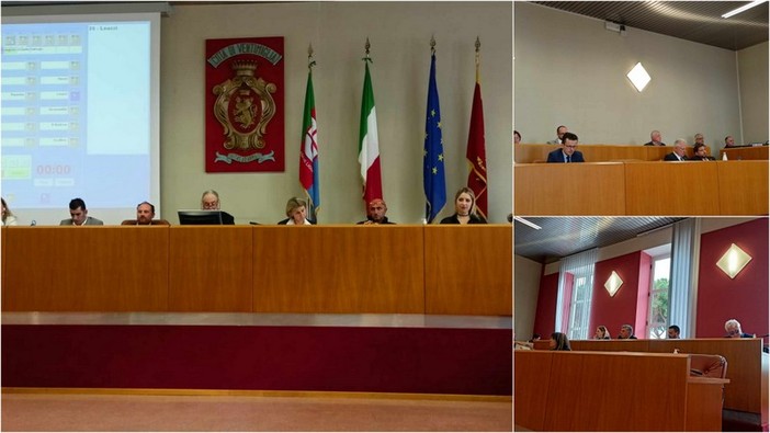 Ventimiglia, gestione di parcheggi comunali a pagamento: mozione sulla tutela dei dipendenti votata all'unanimità (Foto) Ventimiglia, gestione di parcheggi comunali a pagamento: mozione sulla tutela dei dipendenti votata all'unanimità (Foto)