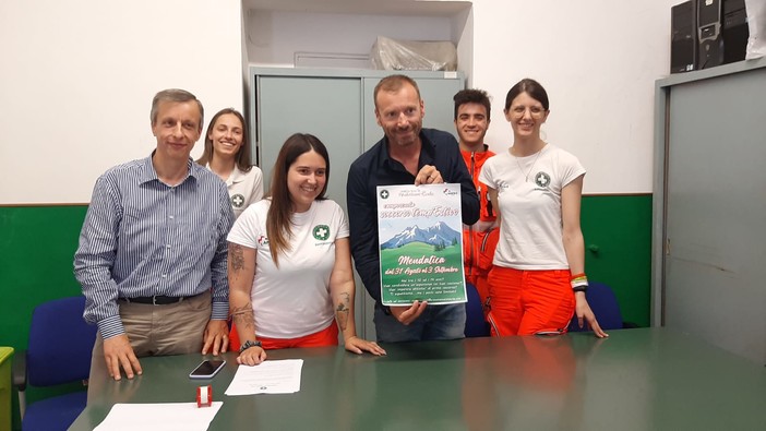 Imperia, la Croce Bianca organizza il campo scuola “Soccorso tempEstivo” (video) Imperia, la Croce Bianca organizza il campo scuola “Soccorso tempEstivo” (video)