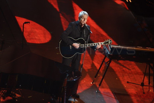 Festival di Sanremo: Claudio Baglioni al Tg1 racconta il ‘suo Festival’. Stasera nell'edizione delle 20 Festival di Sanremo: Claudio Baglioni al Tg1 racconta il ‘suo Festival’. Stasera nell'edizione delle 20