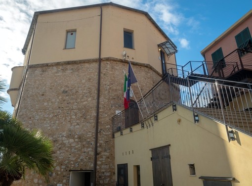 Santo Stefano al Mare: vendita all'asta di un immobile comunale, il PD "Valori non corretti"
