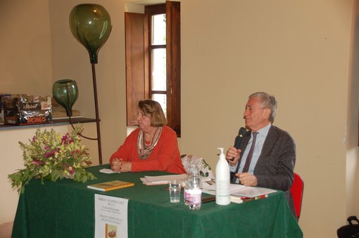 Presentata a Chiusavecchia la nuova edizione della Rivista dell'Associazione Culturale 'a Lecca'