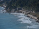 Ventimiglia: sversamento di carburante davanti alle Calandre da parte di un rimorchiatore del porto, potrebbe essere emanato il divieto di balneazione