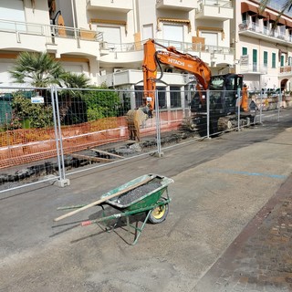 Sanremo: il 20 maggio riapre riasfaltata la strada dei tre ponti, un lettore: "E corso Trento Trieste non si fa niente?"