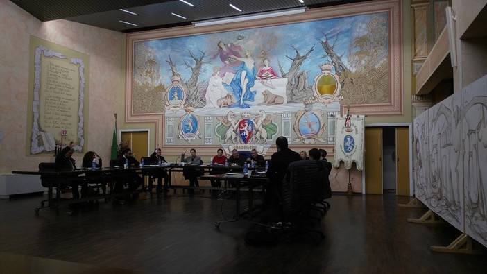 Diano Marina: torna venerdì il Consiglio Comunale, sul tavolo l'approvazione del bilancio di previsione