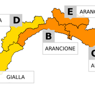 Maltempo: continua l’allerta gialla per la provincia di Imperia, prolungata quella arancione sul centro-levante Maltempo: continua l’allerta gialla per la provincia di Imperia, prolungata quella arancione sul centro-levante