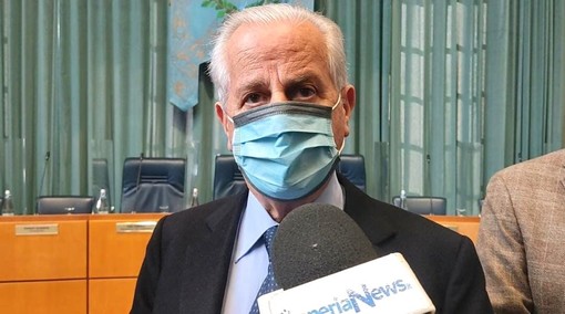 Festival di Sanremo, Scajola: "Prima c'è la necessità di tutelare la salute e poi quella di ristorare le categorie che sono in difficoltà” (Video) Festival di Sanremo, Scajola: "Prima c'è la necessità di tutelare la salute e poi quella di ristorare le categorie che sono in difficoltà” (Video)