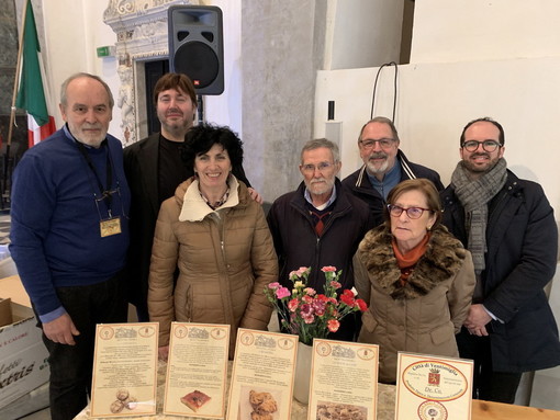 Ventimiglia: alla chiesa di San Francesco, inaugurata a porte chiuse la mostra 'Infinity'