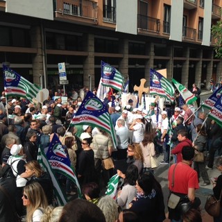 Imperia: vertenza Agnesi, dopo lo sciopero di sabato nuovi intervento di Rifondazione Comunista Imperia: vertenza Agnesi, dopo lo sciopero di sabato nuovi intervento di Rifondazione Comunista