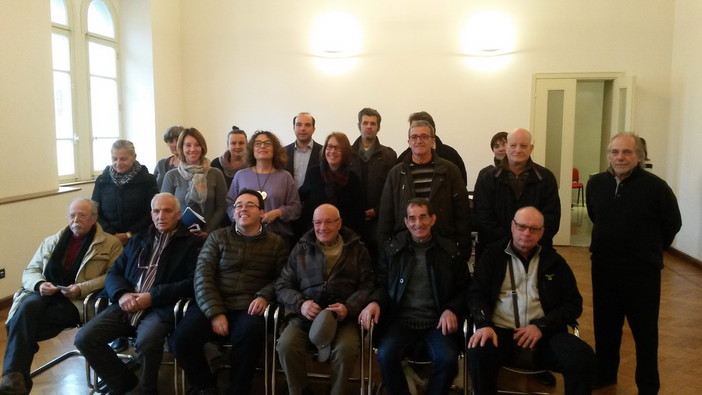 Imperia: sono stati consegnati questa mattina gli attestati ai volontari del corso sull'invecchiamento attivo Imperia: sono stati consegnati questa mattina gli attestati ai volontari del corso sull'invecchiamento attivo