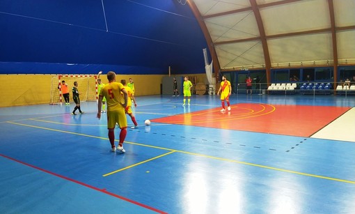 Calcio a 5. Airole, il campionato di Serie C inizia con un pareggio in casa della Matuziana Calcio a 5. Airole, il campionato di Serie C inizia con un pareggio in casa della Matuziana