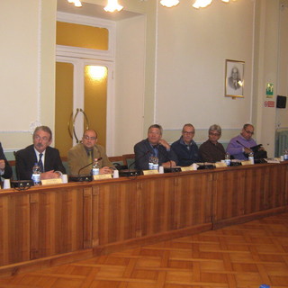 Imperia: approvata all'unanimità la proposta del PD in Provincia sui diplomi transfrontalieri