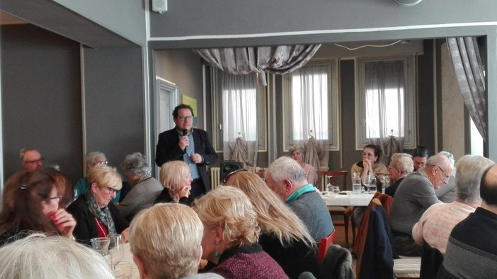 Imperia: cena sociale per la Festa della Donna al Carpe Diem. Volpe "L'attenzione sulle madri e sulle nonne" (foto)