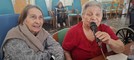 Sanremo, musica e allegria: il karaoke coinvolge gli ospiti di Casa Serena (Foto)