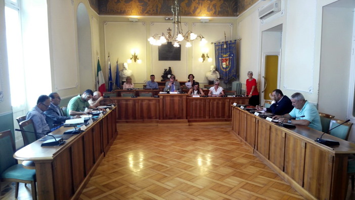 Imperia: approvati oggi dal Consiglio Provinciale i tempi per il project financing relativo al piano d'area sui rifiuti