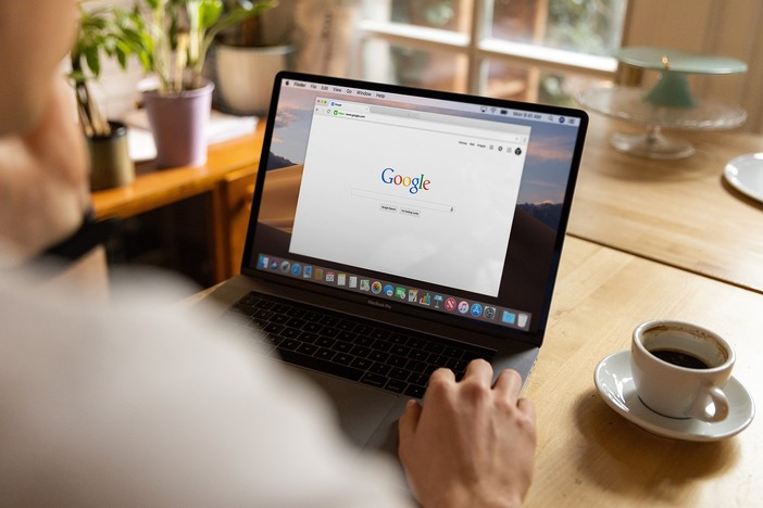 Sponsorizzare su Google: come attirare subito nuovi clienti con Google Ads Sponsorizzare su Google: come attirare subito nuovi clienti con Google Ads