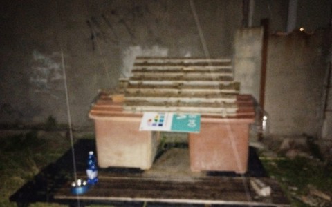 Vallecrosia, incendio distrugge la colonia felina: in poco tempo il gruppo Gattare crea un nuovo rifugio (Foto)