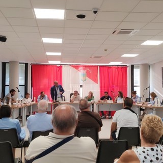 Centro benessere con servizio ristoro a Vallecrosia al Mare, approvato all'unanimità in consiglio comunale