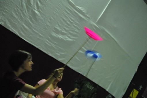 Imperia: iniziato il 2° corso di giocoleria ed arti circensi a 'La talpa e l'orologio' Imperia: iniziato il 2° corso di giocoleria ed arti circensi a 'La talpa e l'orologio'