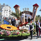 Sanremo celebra il fiore con un video tra tradizione, lavoro e identità del territorio ligure Sanremo celebra il fiore con un video tra tradizione, lavoro e identità del territorio ligure