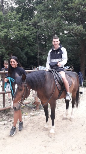 Sanremo, terminata la 1a fase del progetto 'E'State Liberi-Anemmu': appuntamento dal 26 al 30 agosto per il campo "Scambi" alla Pigna (foto) Sanremo, terminata la 1a fase del progetto 'E'State Liberi-Anemmu': appuntamento dal 26 al 30 agosto per il campo "Scambi" alla Pigna (foto)