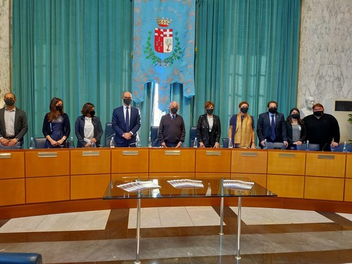 Imperia, l'amministrazione è a metà mandato, Scajola: "Porto turistico potrà essere il nostro casinò, sul turismo obiettivo 500 mila presenze" (video)