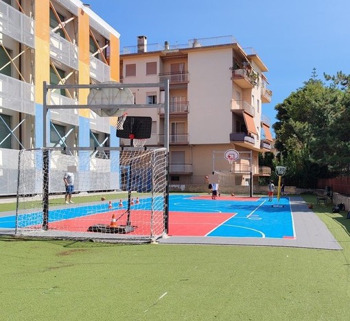Bordighera, "presidio di controllo al campo di pallacanestro": l'interpellanza di Debenedetti Bordighera, "presidio di controllo al campo di pallacanestro": l'interpellanza di Debenedetti