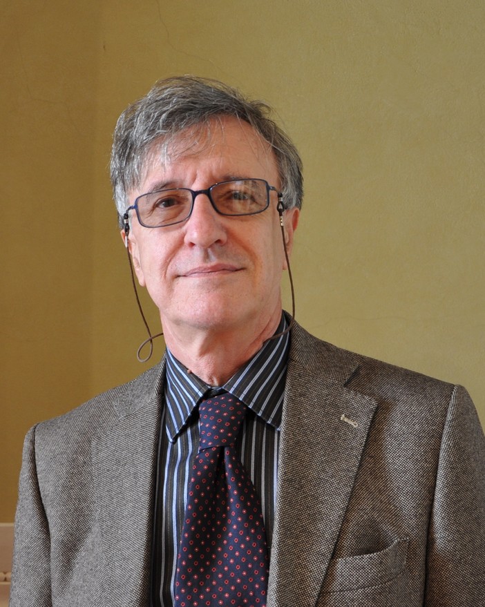 Il professor Vittorio Coletti ai Martedì Letterari del Casinò di Sanremo Il professor Vittorio Coletti ai Martedì Letterari del Casinò di Sanremo