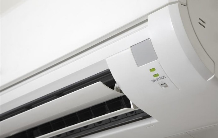 Hydros Idrotermosanitari raffredda gli animi con climatizzatori di marche prestigiose Hydros Idrotermosanitari raffredda gli animi con climatizzatori di marche prestigiose